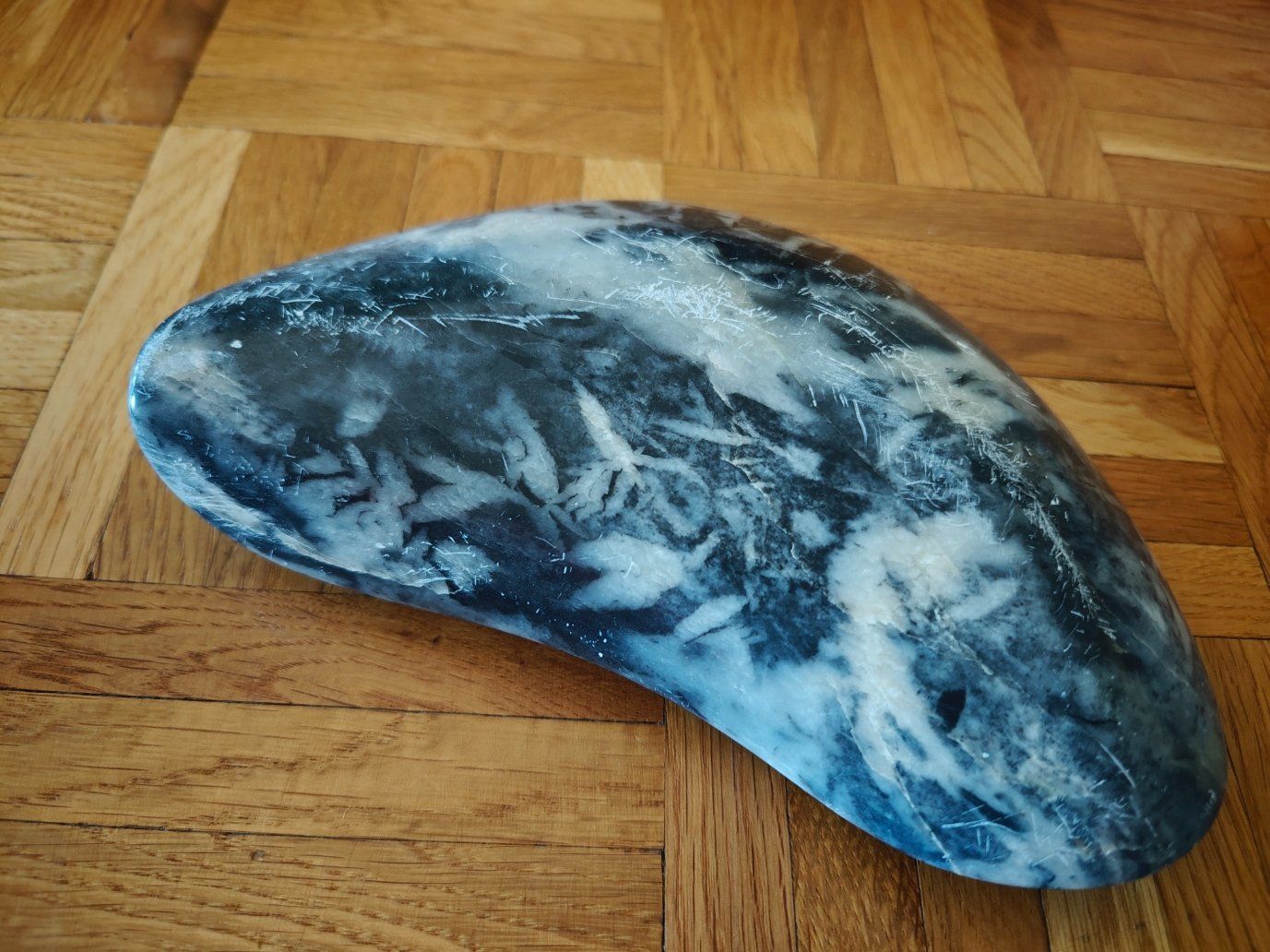 Minerali & Pietre curative: Sculpture "Givre" de Anna Sutter – Usato da Morges venduto da Happyseller 1