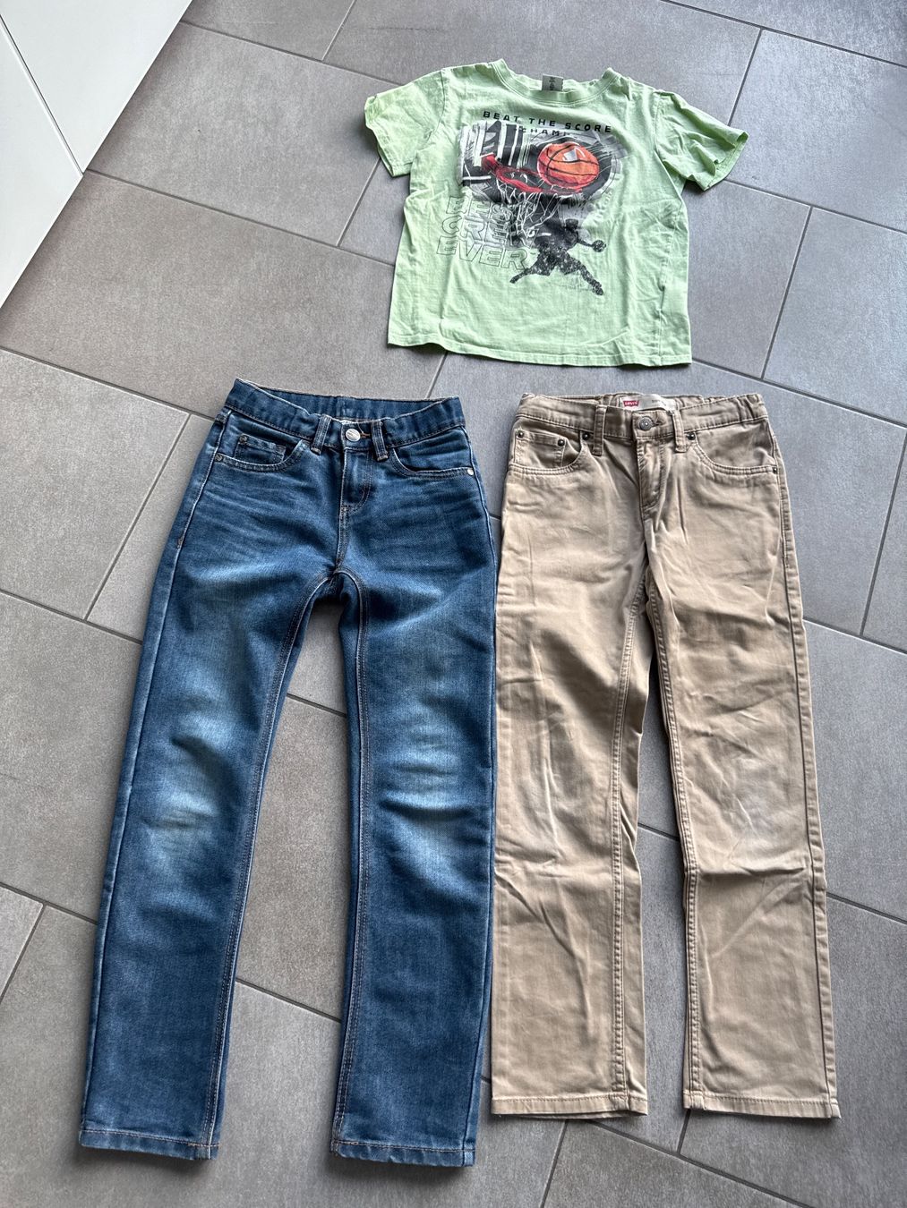 Lotti & Set di vestiti: Kleiderpaket 146 – Usato da Glattfelden venduto da Gloeckchen