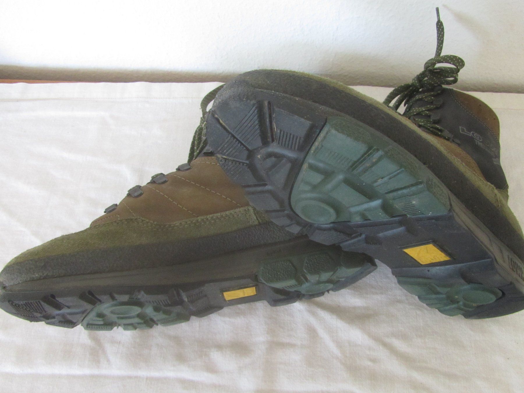 Scarpe da uomo: Wanderschuhe LOWA Trekking – Usato da Seengen venduto da mikelele 4
