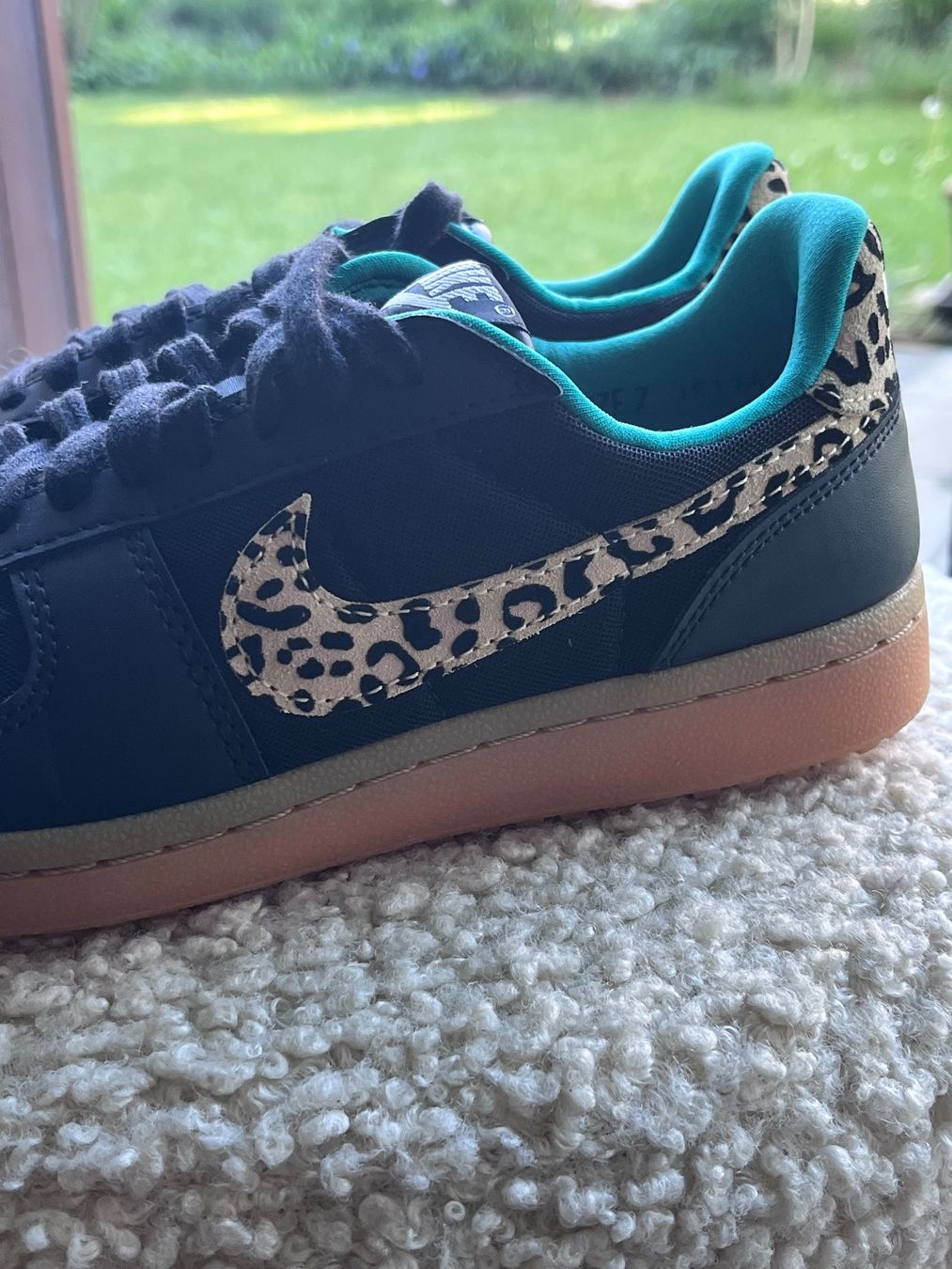 Nike Scarpe da donna: Nike Field General Schwarz Damen – Nuovo e nell'imballaggio originale da Wohlenschwil venduto da SimoneACH 2
