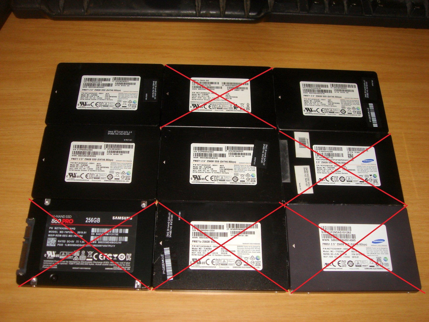 Dischi rigidi: 1 stück 240-256gb ssd. Getestet. Noch 4 – Usato da St. Gallen venduto da pc-sg