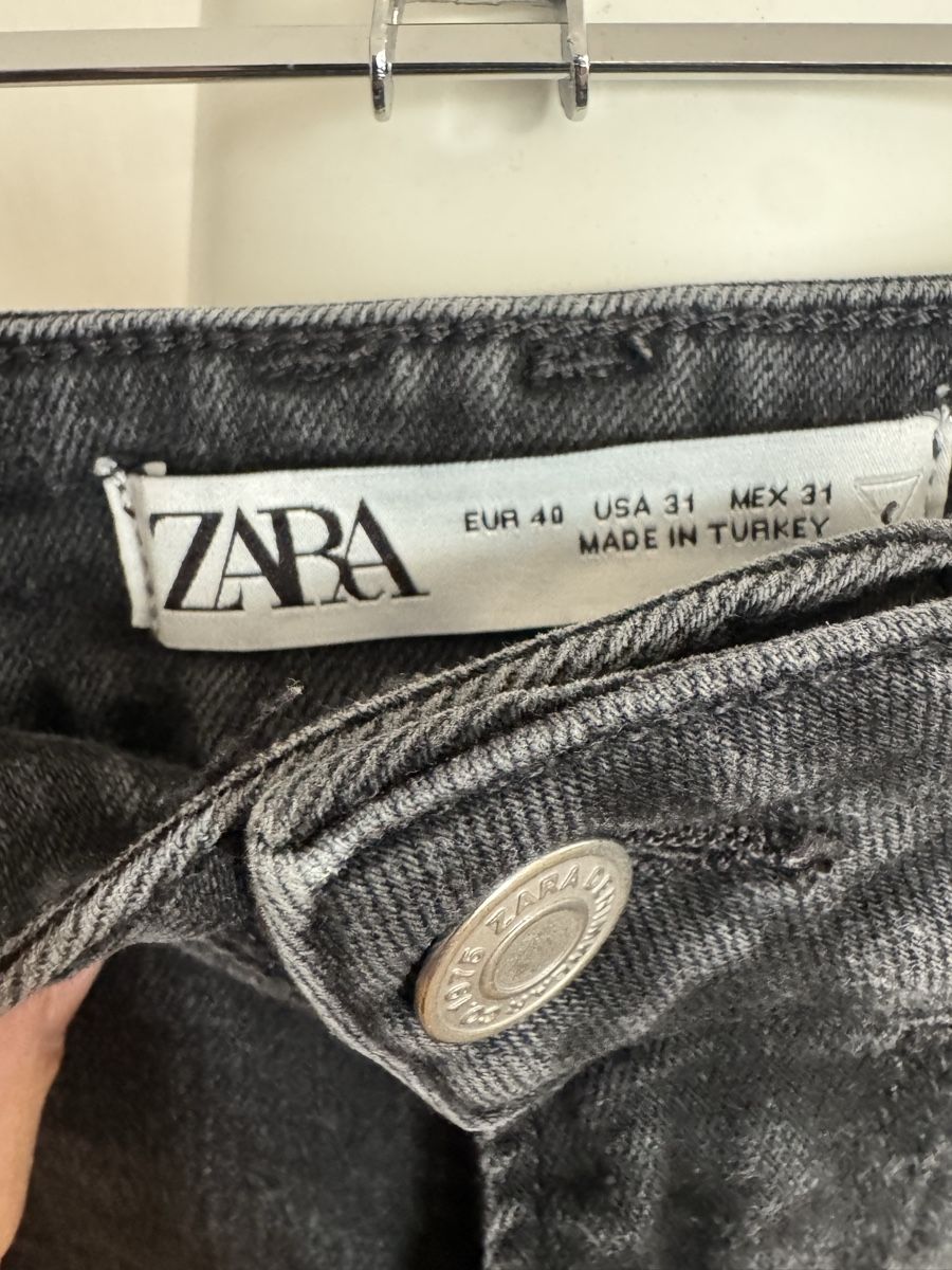 Zara Jeans: Zara Jeans Grösse 40 – Usato da Galgenen venduto da Vintluxe 1