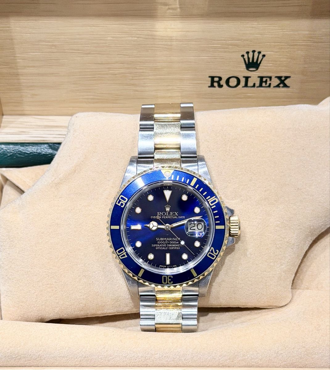Rolex Orologi: Rolex Submariner Date Purple-Blue 1988 – Usato da Zürich venduto da WATCHROOM