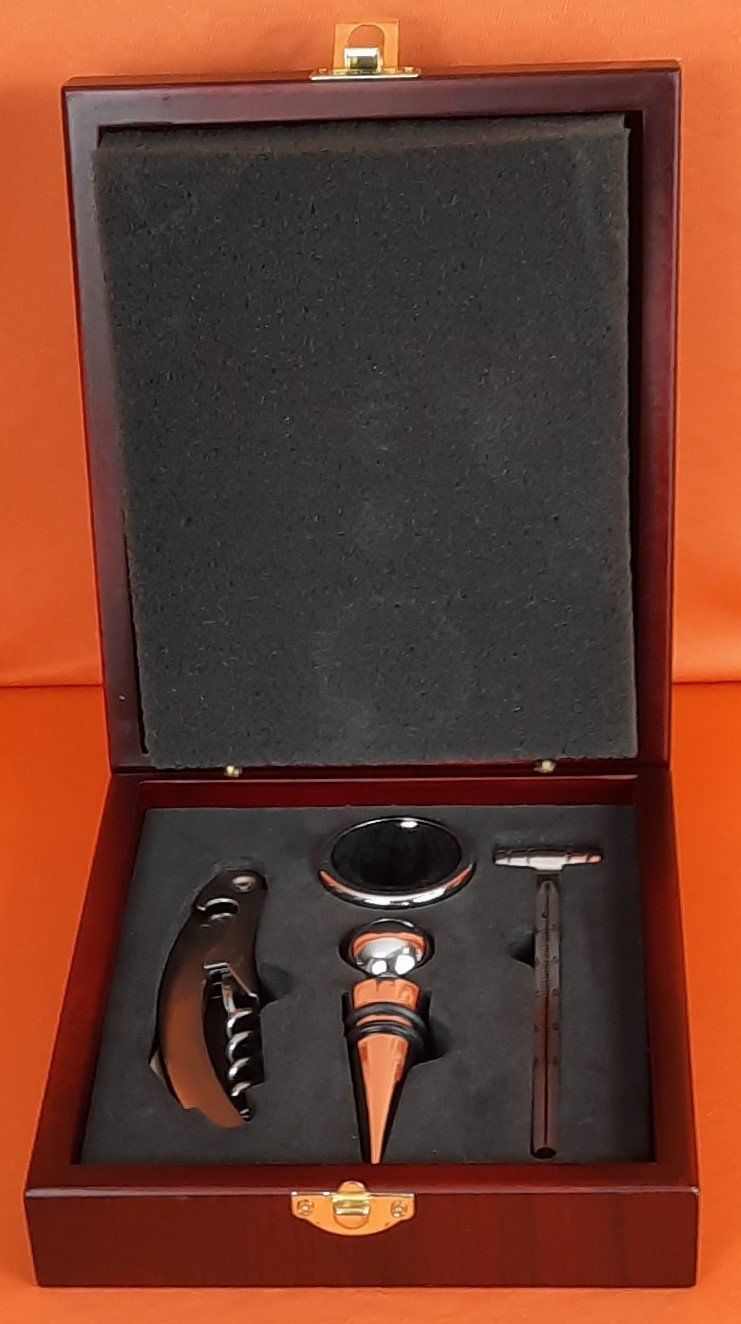 Apribottiglie & Tappi per chiusura: WEIN-SET Mit Accessoires Inox/Holz – Nuovo (secondo la descrizione) da Seuzach venduto da VT-Collections2 1