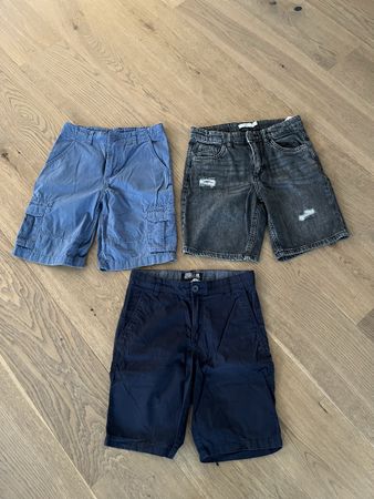3 Shorts Grösse 146 Name it / H&M