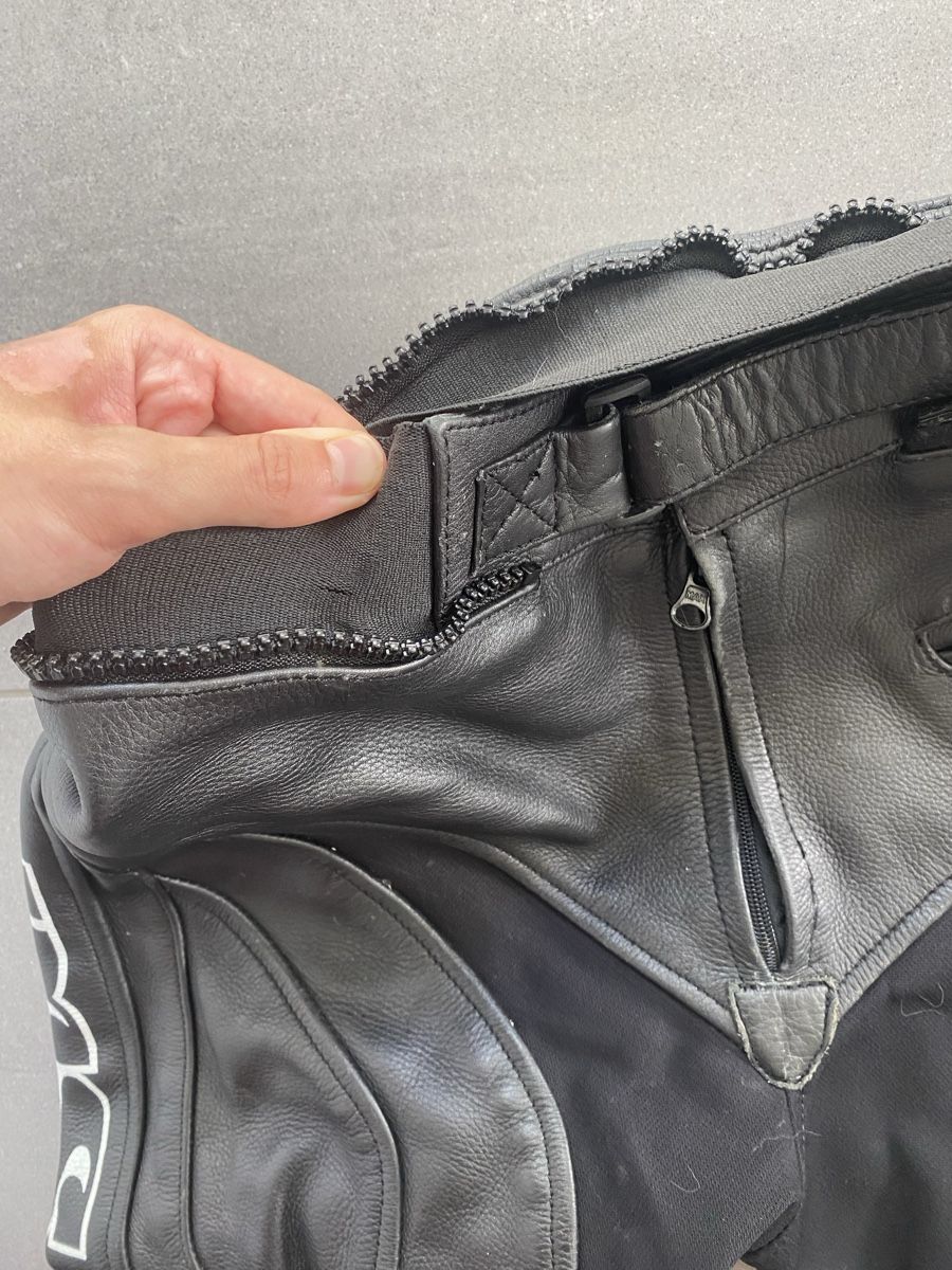 Completi: IXS Lederkombi – Usato da Sursee venduto da carole_eltschinger 2