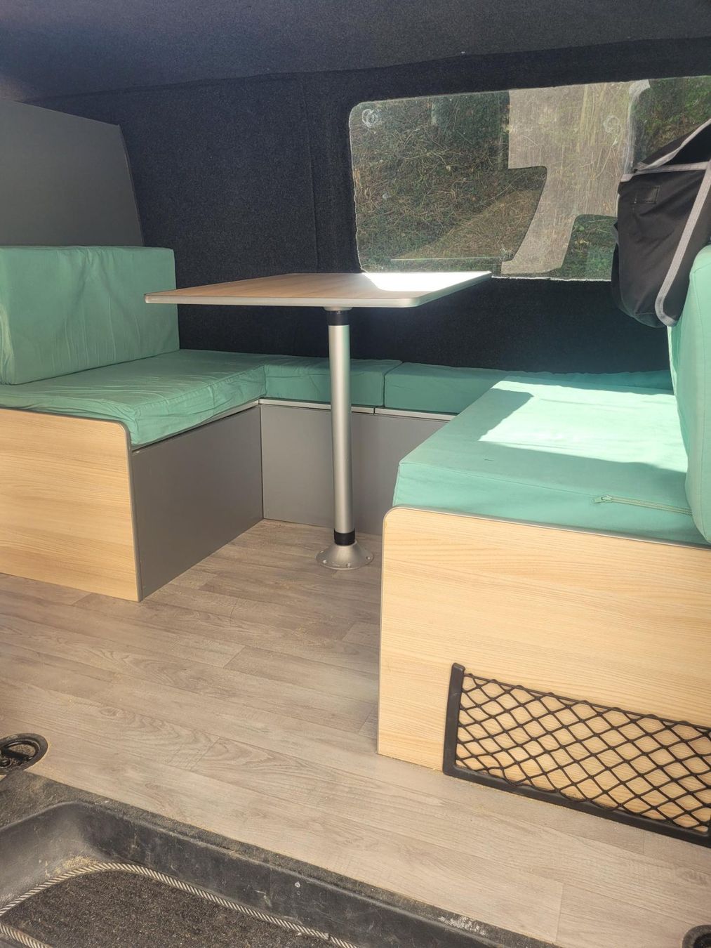 VW Veicoli da campeggio: VW T5 Camper (langer Radstand) – Usato da Rheinfelden venduto da hur_8gd9 3