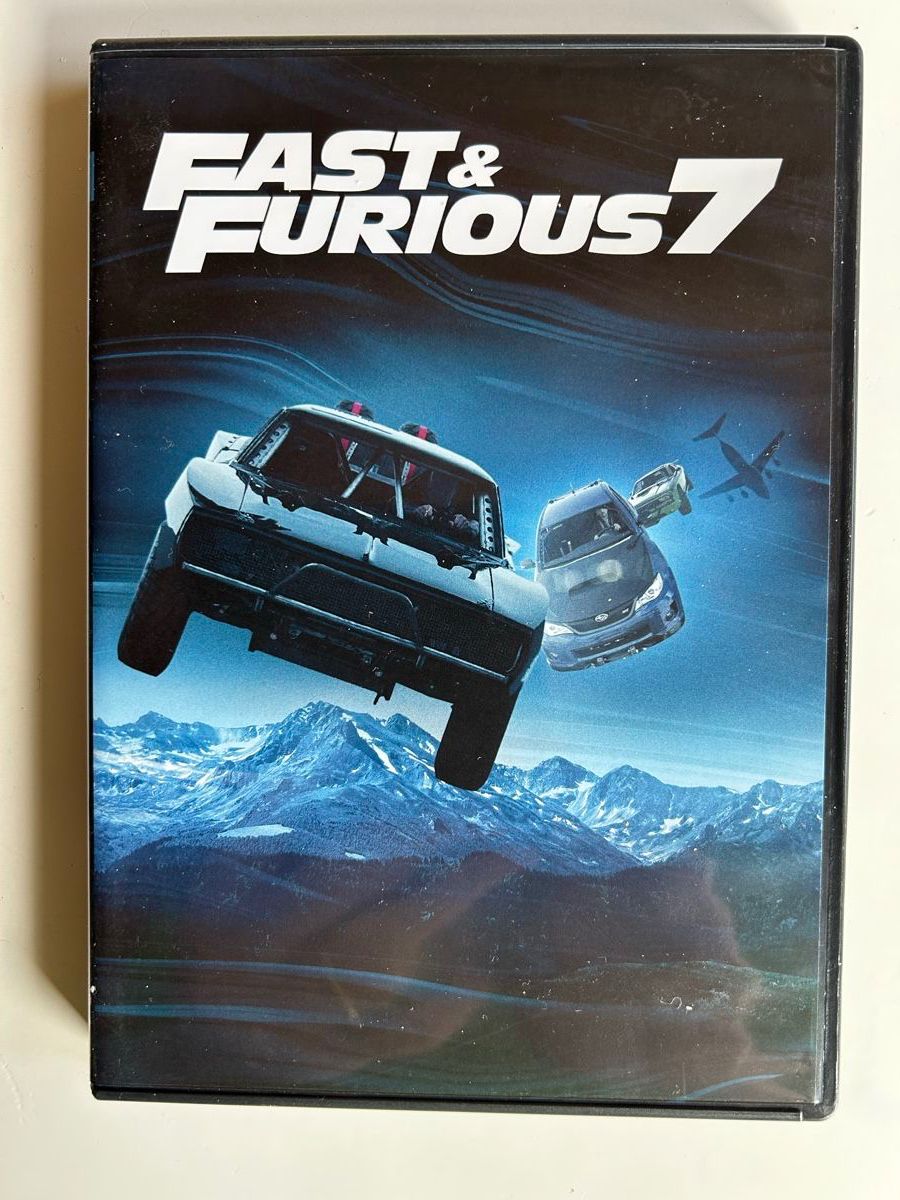 Alle DVDs: 7 DVD Fast & Furious 1-8, occasion – Gebraucht aus St-Cierges von Crisi53 7