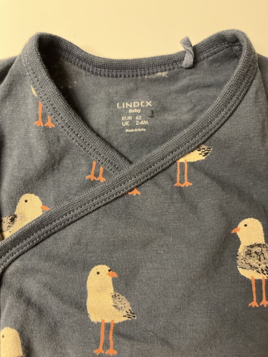 Chemises, Tops & T-shirts: Lindex Kurzarmbody mit Möwen Gr. 62 – Neuf (Voir description) à Oberwil BL par FinjaBijou 1