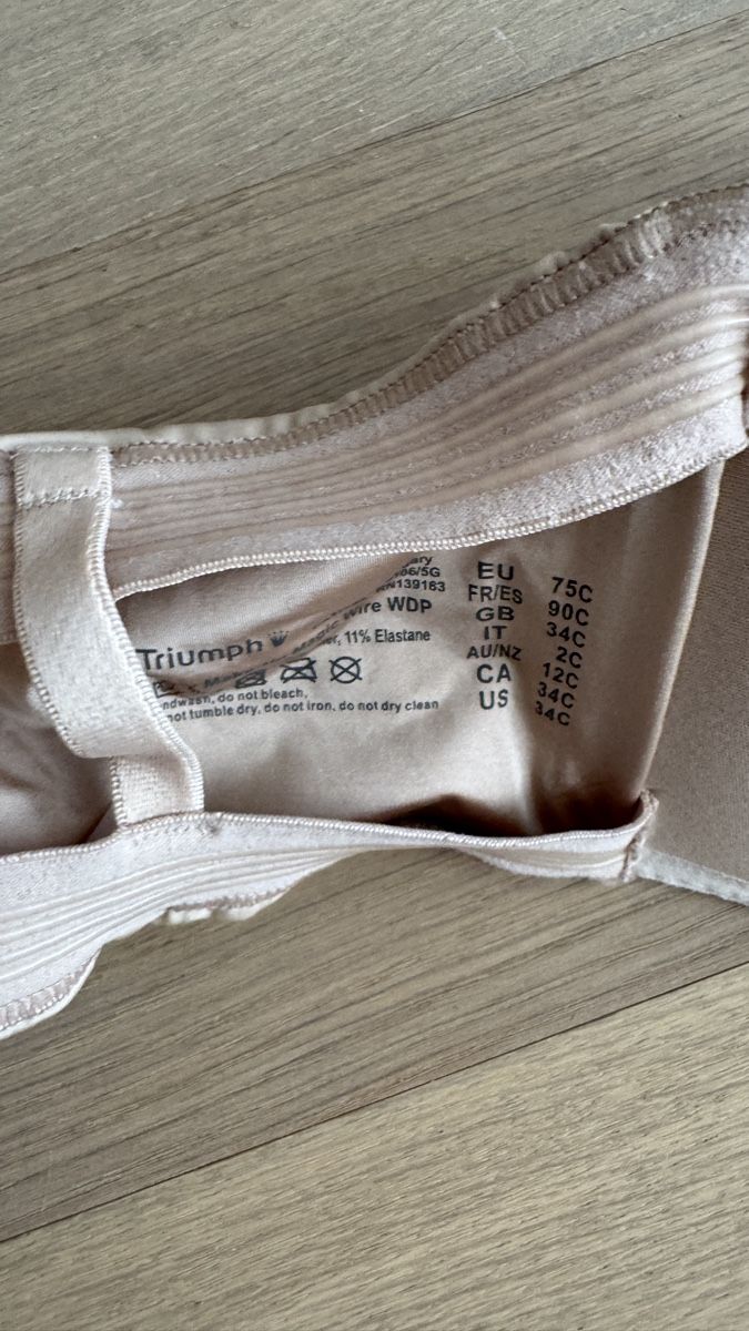 Altra biancheria intima: Diverse BHs (Grösse auf Bild) ca. 75C – Usato da Steinhausen venduto da inmumi 3
