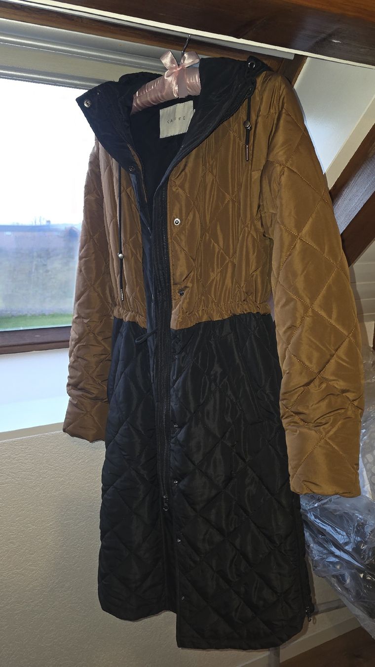 Giacche: Steppjacke lang KAFFE Gr.34 – Nuovo (secondo la descrizione) da Thun venduto da Melek7