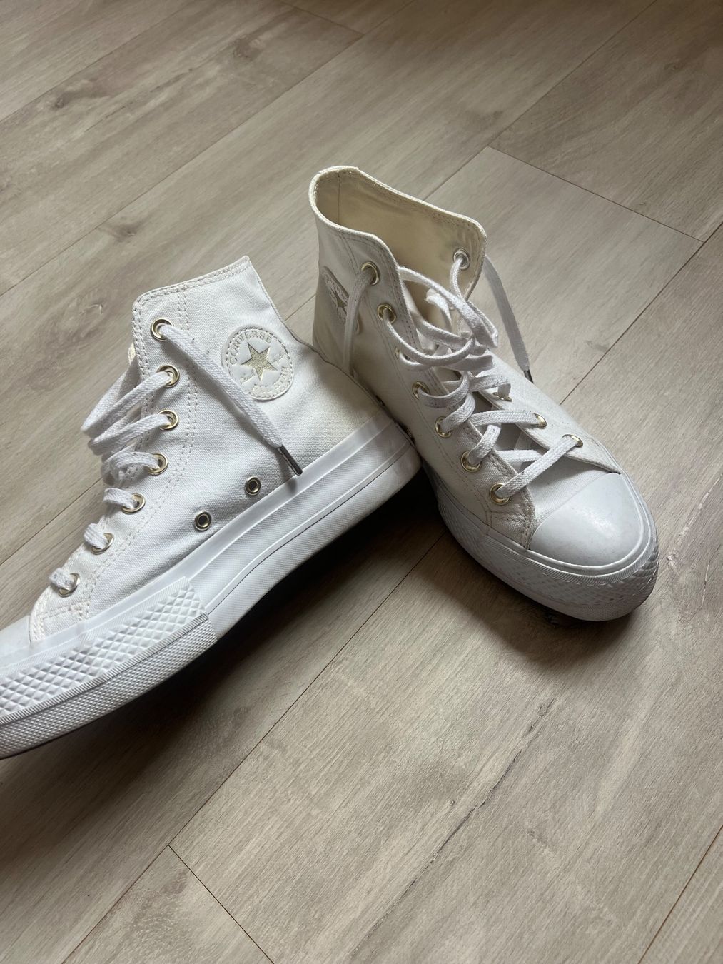Converse Scarpe da donna: Converse All Star - Chuck Taylor – Usato da Moudon venduto da mel_n7w5 2