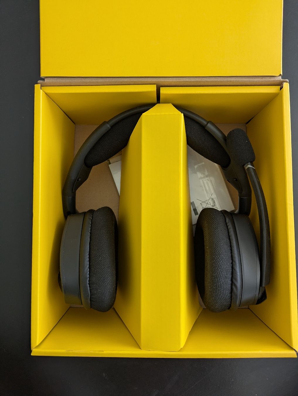 Corsair Cuffie: Corsair VOID PRO RGB Wireless Gaming-Headset – Usato da Freienwil venduto da L.M.N.T. 2