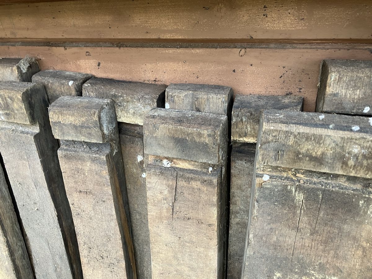 Tutte le decorazioni: Eichenfassdaube – Usato da Bad Zurzach venduto da Zeremonienmeister 2