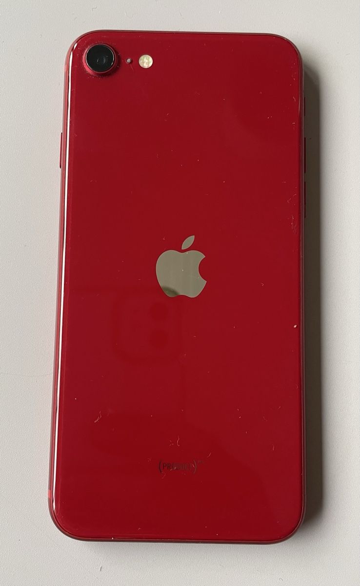 Apple Telefoni cellulari / Smartphones: iPhone SE (3. Generation) – Difettoso da Zürich venduto da Refereefair
