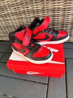 Nike 28