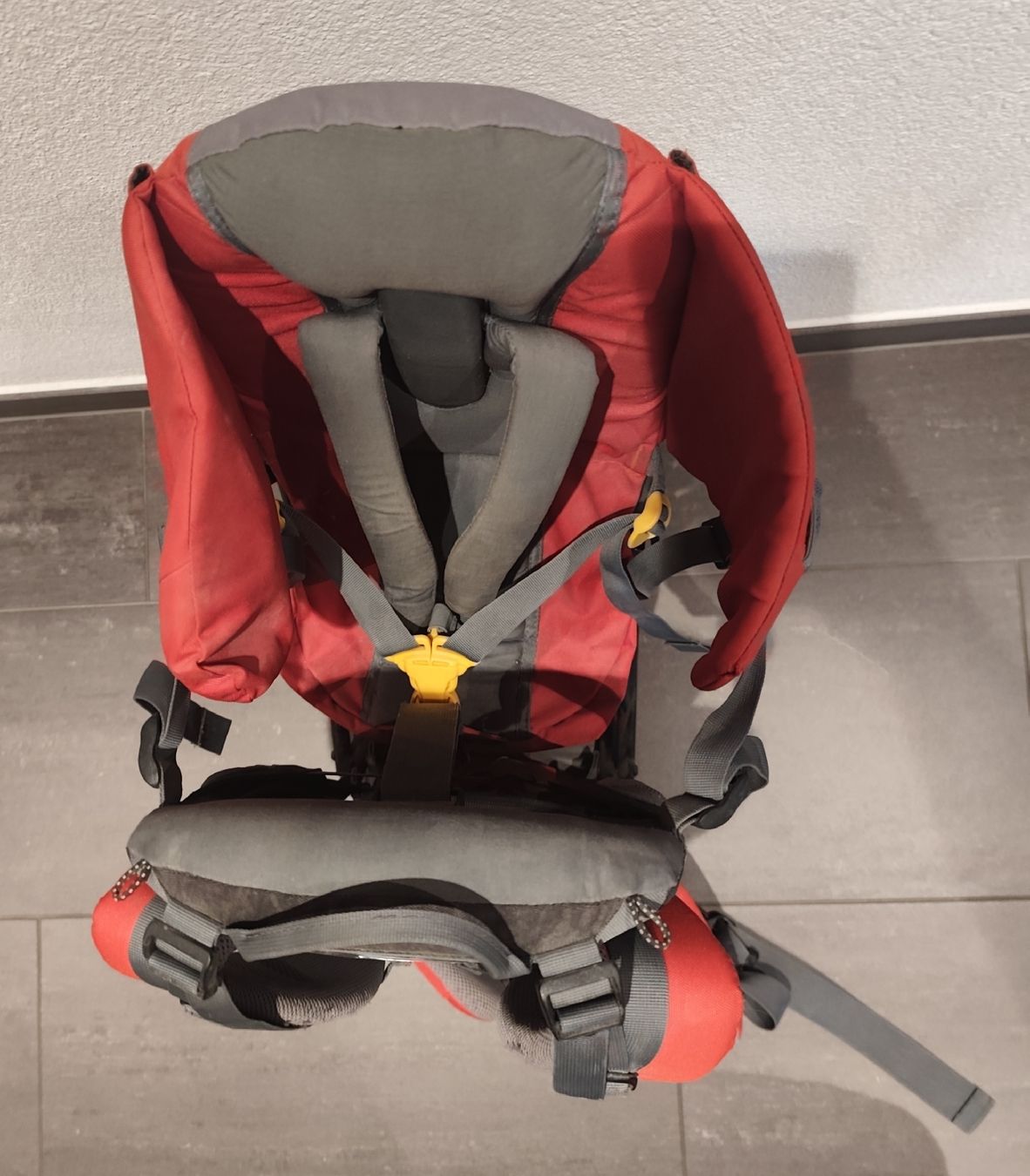 Deuter Marsupi portabebè: 2 Wanderkindertrage  – Usato da Niederbüren venduto da Stefanobavaro 4