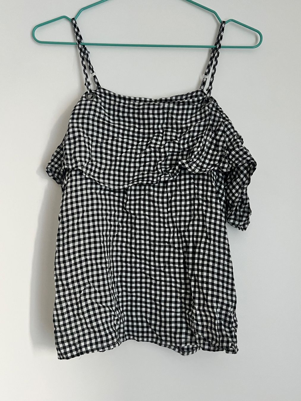 Top: Kariertes schulterfreies Top in Grösse M – Usato da Zürich venduto da Allys-Closet 3