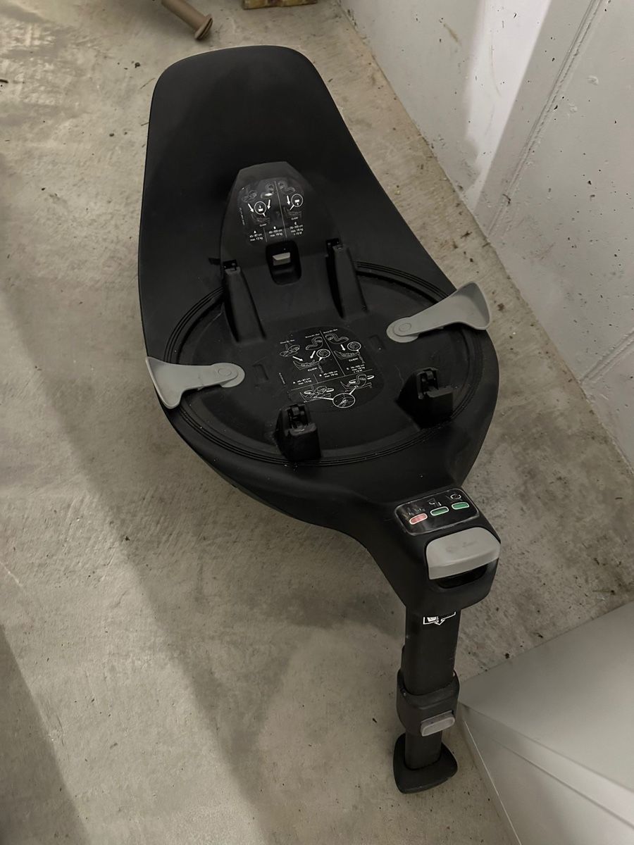 Cybex Seggiolini per auto: Cybex Isofix 360grad Station – Usato da Effretikon venduto da Schneebi37