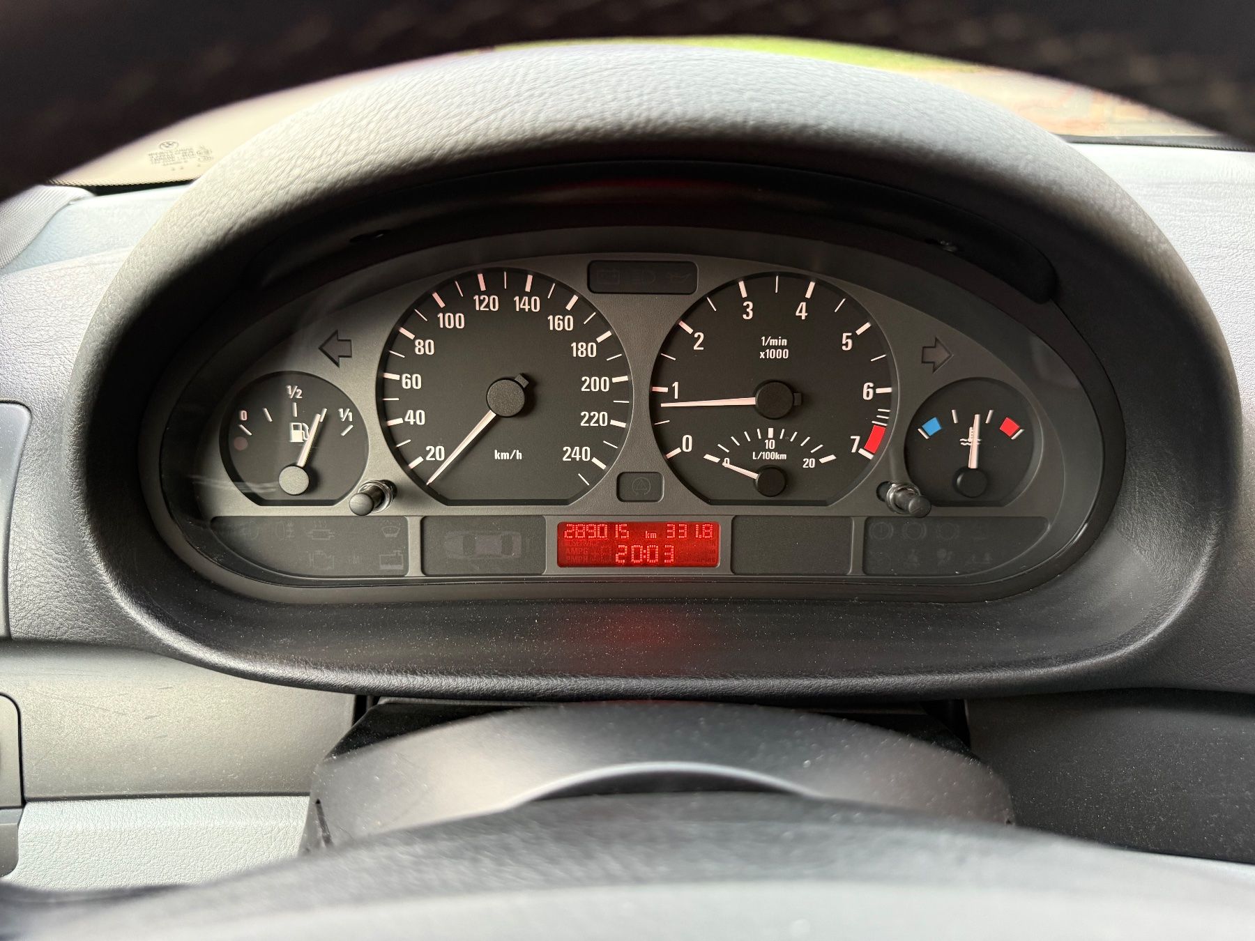 BMW Autos: Youngtimer BMW 316ti Compact – D'occasion à St.Gallen par nic112 6