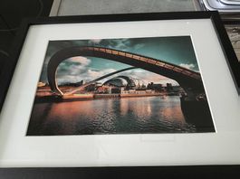 Coppia di fotografie di Newcastle con cornice