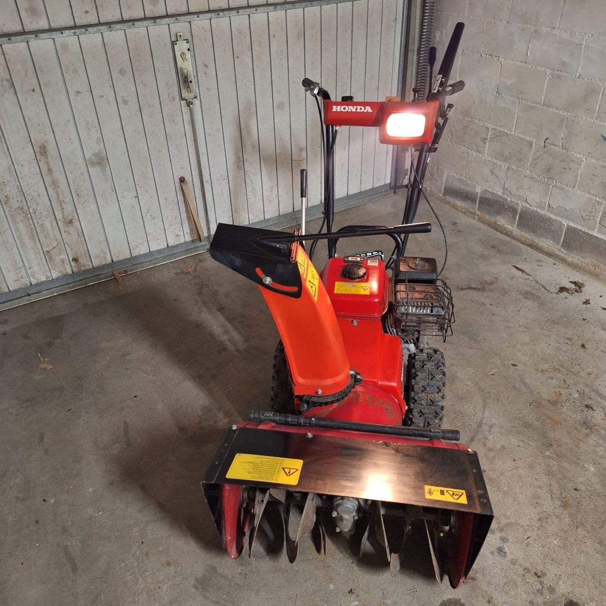 Honda Tutte le macchine: Schneefräse Honda HS622 – Usato da Winterthur venduto da odo_t75f