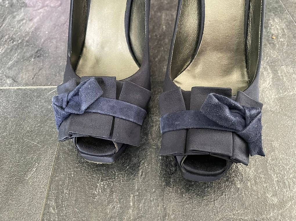Chaussures femmes: Navyboot Heel in Grösse 38 – D'occasion à Sissach par Akimbaro 2