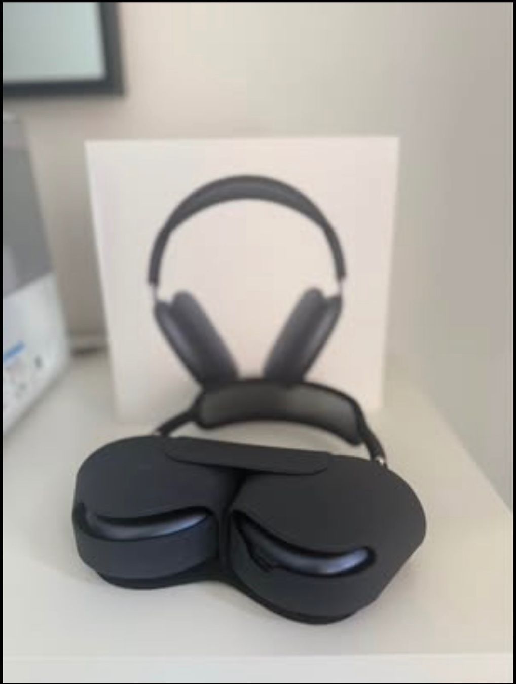 Apple Cuffie: Apple AirPods Max 2024 – Nuovo (secondo la descrizione) da Urtenen-Schönbühl venduto da ane_2rtn