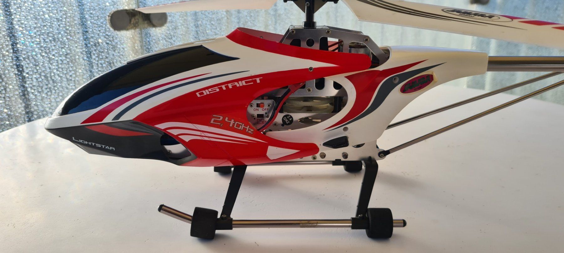 Modellismo RC: Helikopter Jamara District 2.4 GHz – Usato da Mettmenstetten venduto da swissric