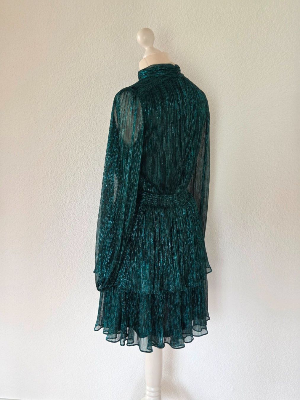 Zalando Kleider: Kleid Forever New – Gebraucht aus Wängi von Bibo4. 3