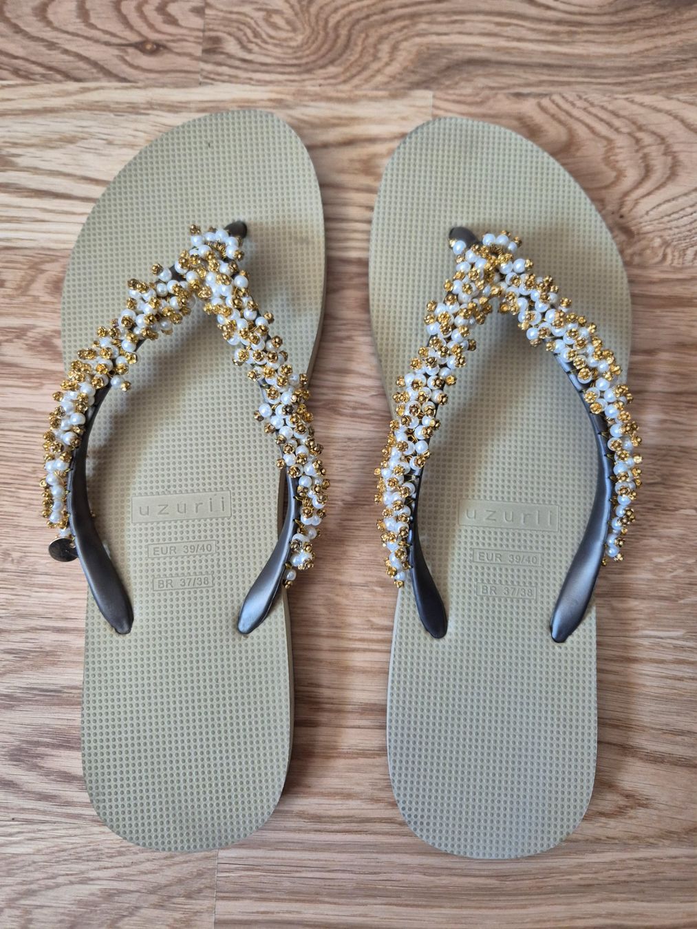 Flipper: Uzurii Damen Flip Flops - Grösse 39/40 – Usato da Au ZH venduto da dae_pkq7
