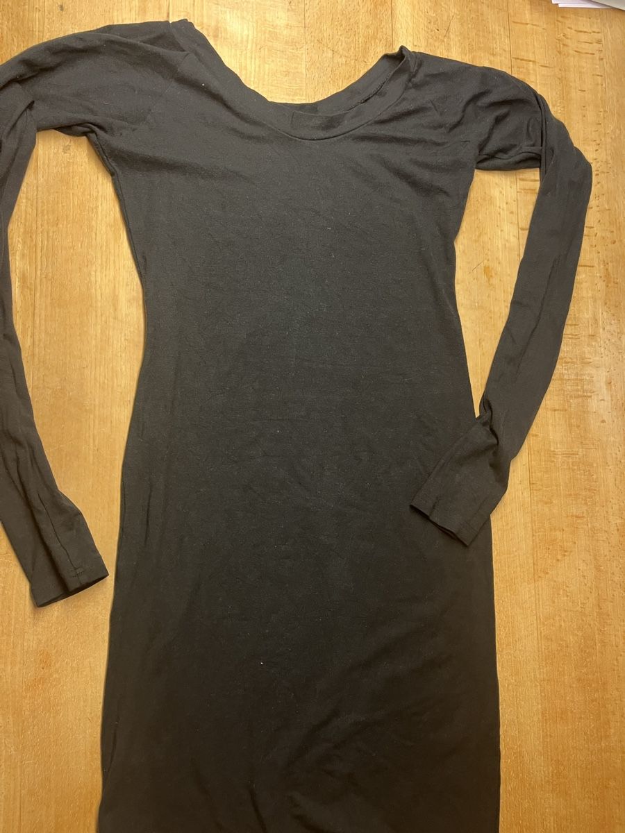 Vestiti: Schwarzes Kleid oder longshirt S – Usato da Aesch BL venduto da shuja01