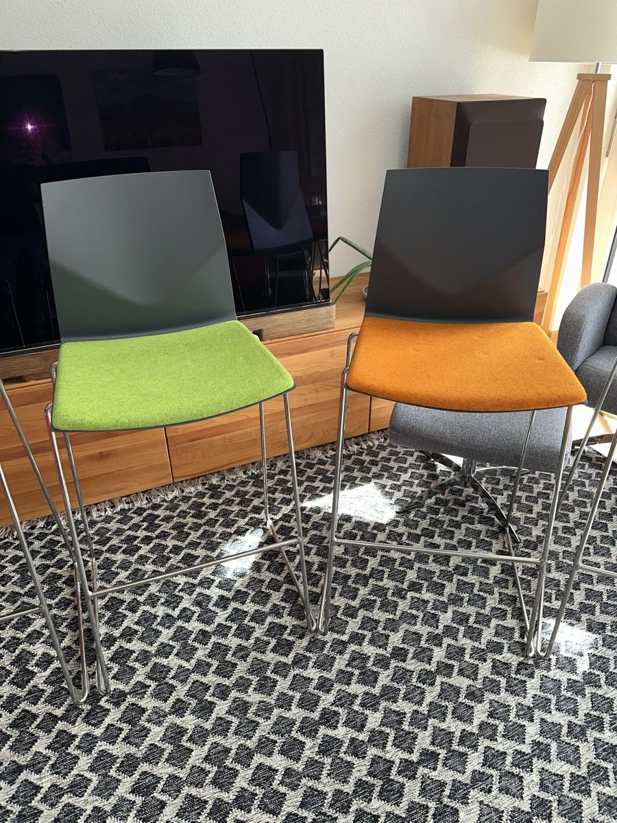 Sgabelli: FourCast Moderne Hocker Wolle Stapelbar – Usato da Kreuzlingen venduto da Bchicks 2
