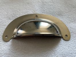 Griff Schubladengriff Muschelgriff Hohlgriff antik alt Möbel