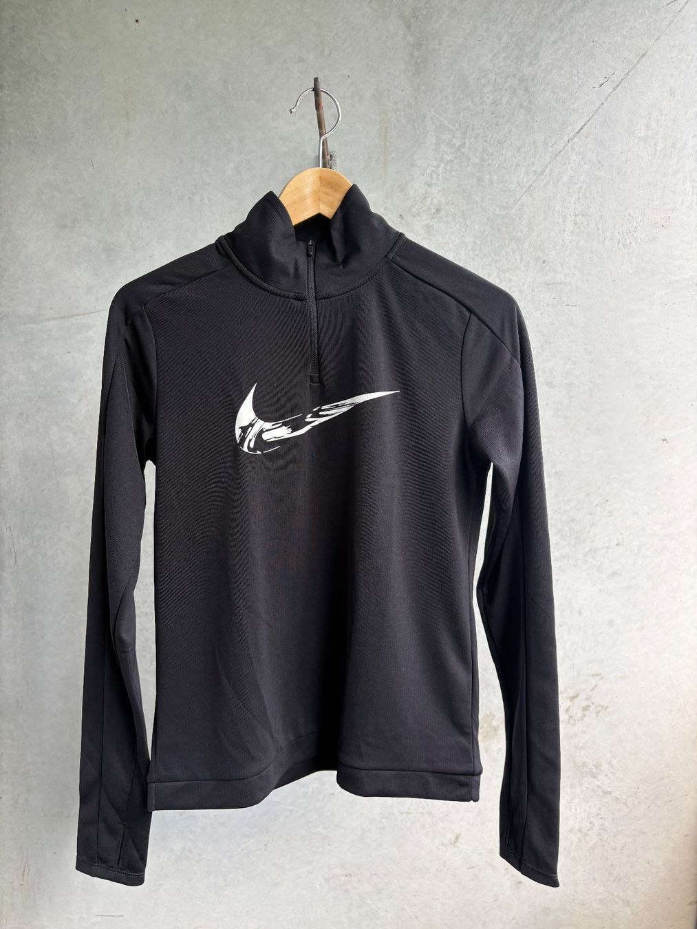 Nike Pullover & Sweatshirts: Pullover Nike Running – Gebraucht aus Bern von ker_bgz2