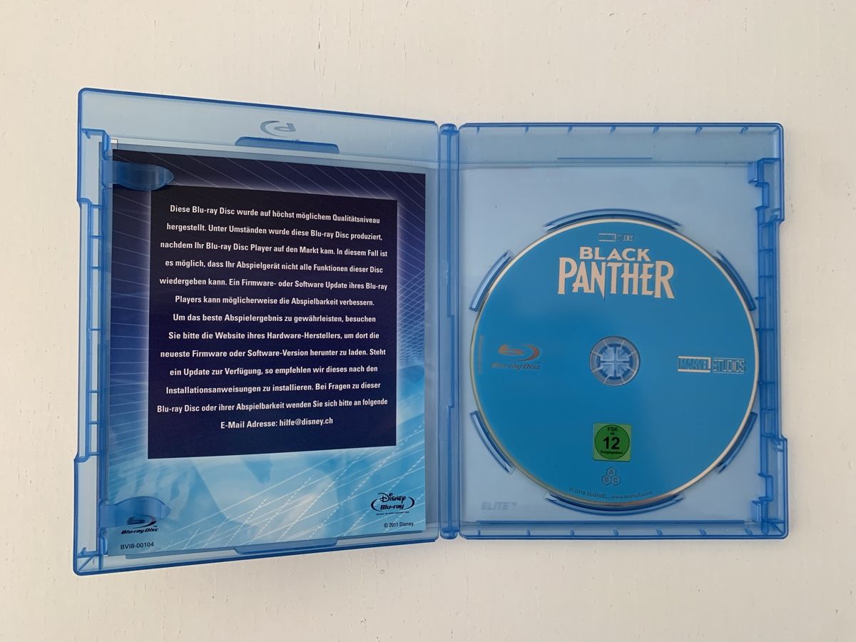 Tutti i DVDs: Black Panther, Avengers: Endgame, Infinity War - BluRay – Usato da Zürich venduto da createdindust 2