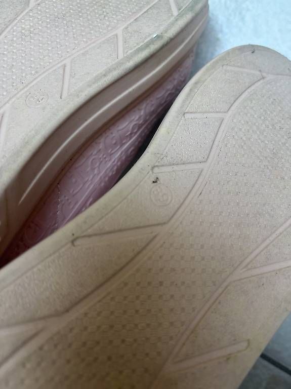 Scarpe da donna: Pinkige Schuhe – Nuovo e nell'imballaggio originale da Seengen venduto da sam_62rc 3