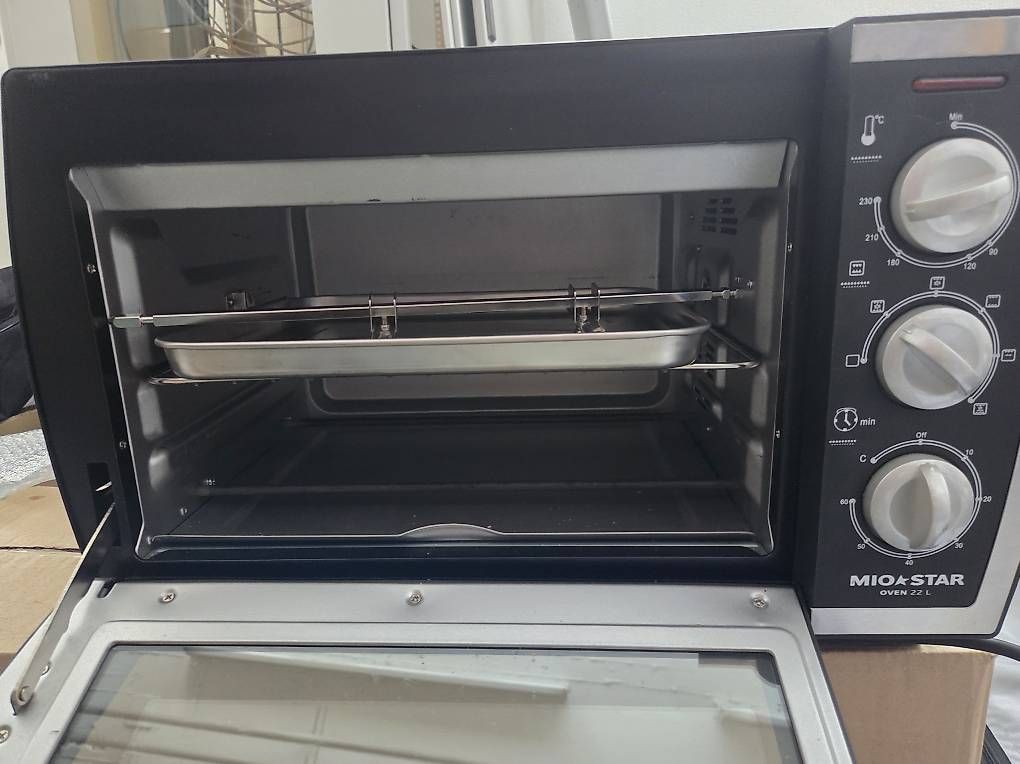 Forni: Kleinbackofen Mio Star Oven 22 L – Usato da Selzach venduto da Cosma4 3