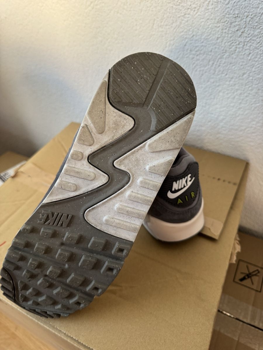 Nike Scarpe da uomo: Nike Air Max 90 Gr.47 – Nuovo (secondo la descrizione) da Thun venduto da sNo0p 3