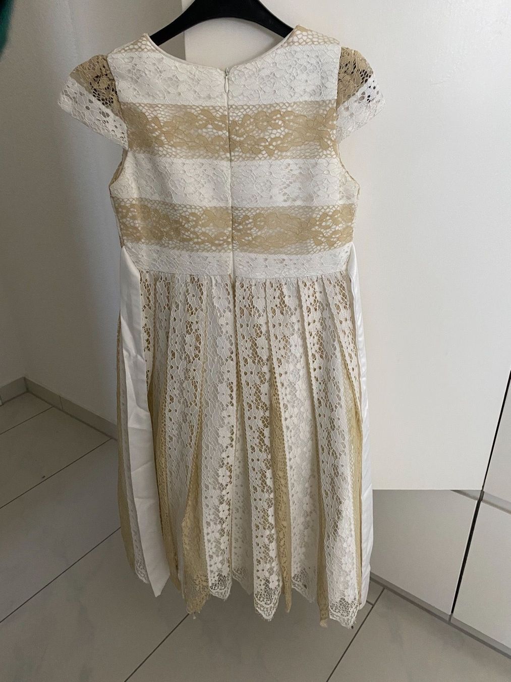 Kleider & Röcke: Hochwertiges shabbychic-Spitzenkleid Gr. 128 – Neu (gemäss Beschreibung) aus Niederhasli von moonstars 2