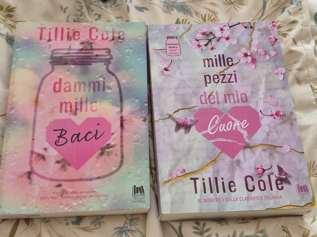 Livres: Vendo vari romance – D'occasion à Pregassona par Paolinhaaa88 1