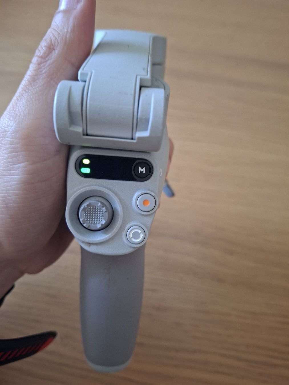 DJI Altri Accessori: Stabilisateur DJI Osmo Mobile SE – Usato da Granges-Paccot venduto da basduruz17 2