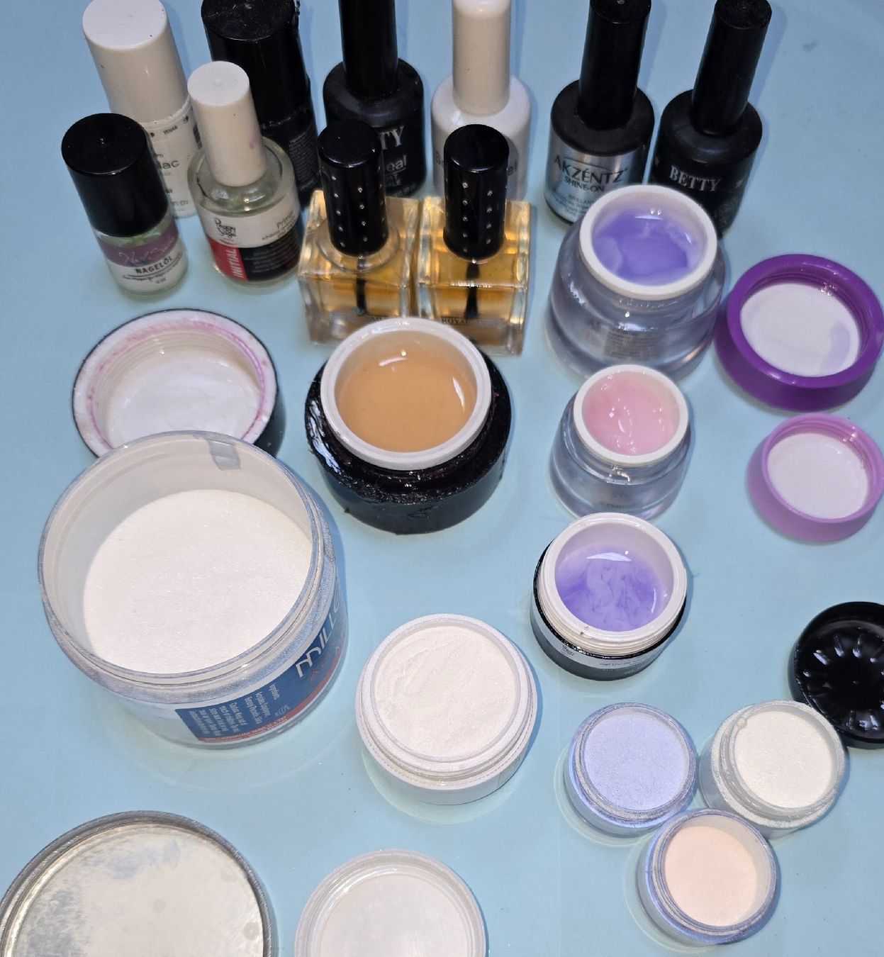 Künstliche Fingernägel: Nagelmodellage Set – Gebraucht aus Ossingen von Jaxina