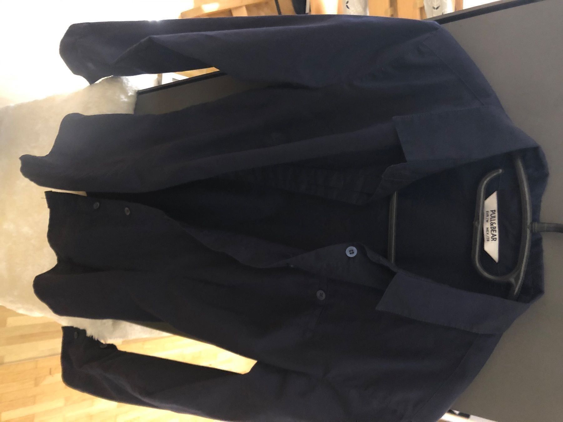 Chemisiers: Bluse Pull&Bear Grösse M – Neuf (Voir description) à Lupsingen par sta_wgg5 1