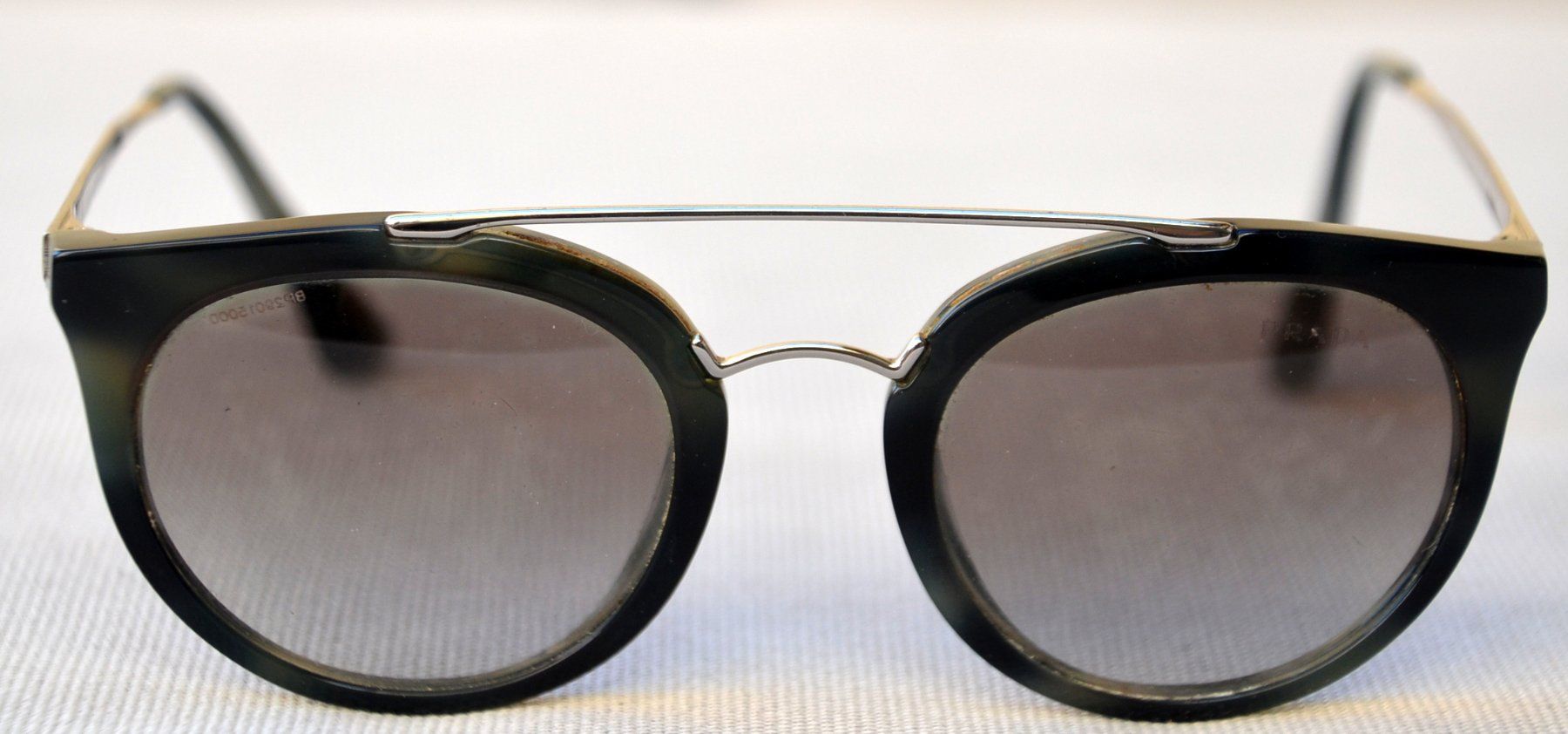Prada Brillen & Gläser: Sonnenbrille Prada SPR23S lunettes de soleil – Gebraucht aus Collonges von arashee