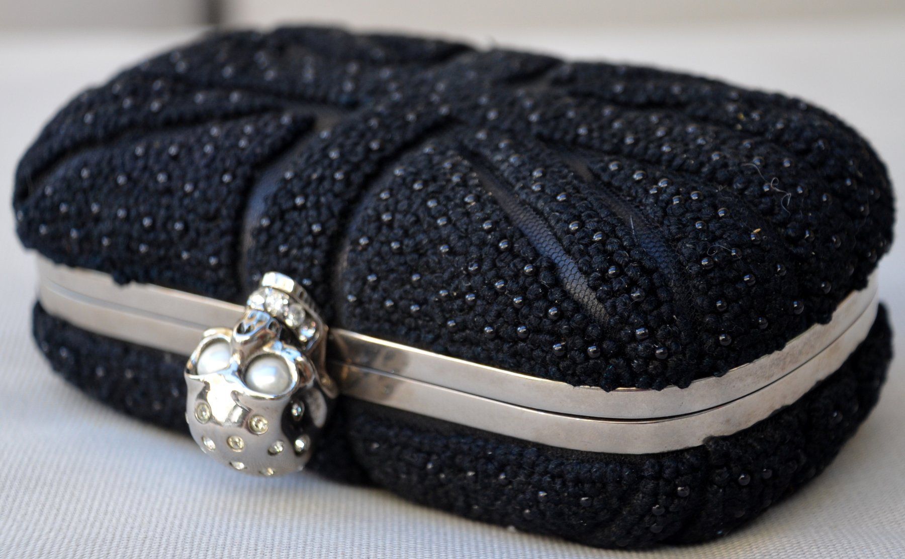 Alexander Mcqueen Borse da donna: Tasche Alexander McQueen Beetle Box Clutch sac – Usato da Collonges venduto da Auganien 4