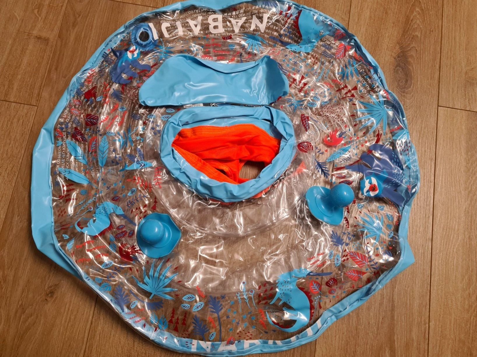 Bouées: Bouée de piscine gonflable avec siège et poignée pour bébé – Neuf (Voir description) à Prévonloup par Atrak