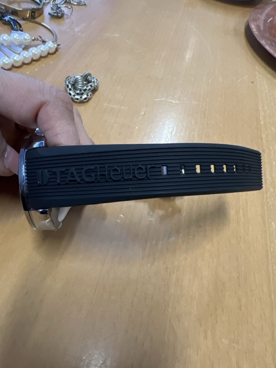 Orologi: Tag Heuer Carrera, Herrenuhr, Quartz, – Usato da Rorschach venduto da TrendyDeals 2