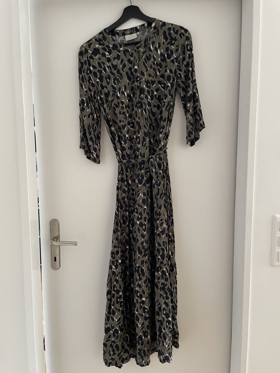 Vestiti: Maxikleid – Usato da Luzern venduto da cor_26bj