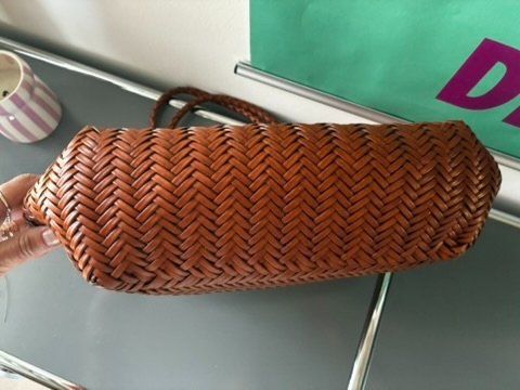 Taschen für Damen: wunderschöne Ledertasche - wie neu. NP 220.- – Neu (gemäss Beschreibung) aus Winterthur von Mitschg 2
